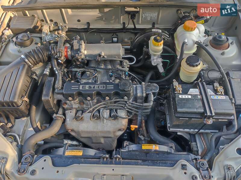 Седан Daewoo Lanos 2005 в Дніпрі