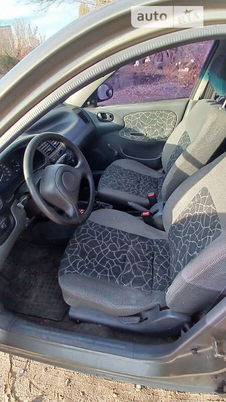 Седан Daewoo Lanos 2003 в Києві фото 6 Седан Daewoo Lanos 2003 в Києві