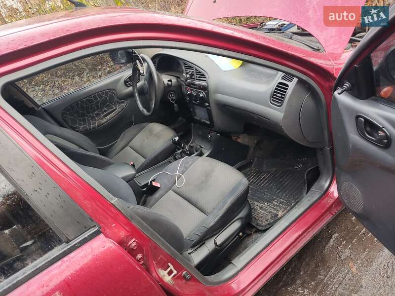 Седан Daewoo Lanos 2003 в Киеве