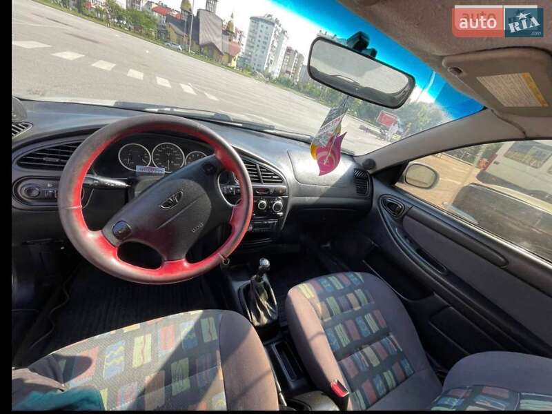 Хэтчбек Daewoo Lanos 2003 в Ивано-Франковске