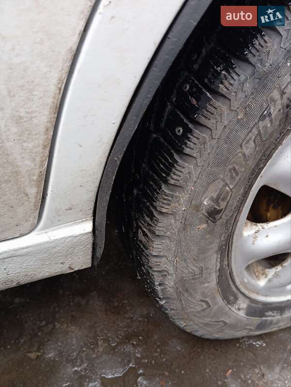 Седан Daewoo Lanos 2002 в Первомайске