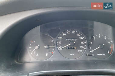 Седан Daewoo Lanos 2002 в 
