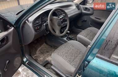 Седан Daewoo Lanos 2004 в 
