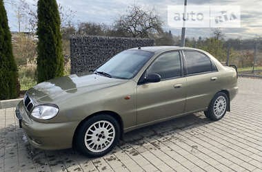 Седан Daewoo Lanos 2004 в Самборе