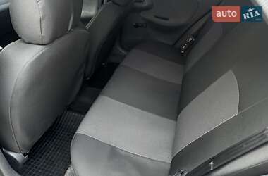 Седан Daewoo Lanos 2002 в 