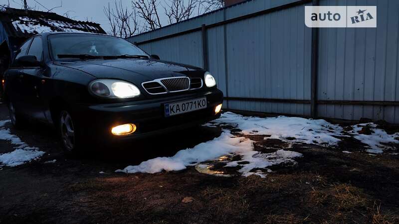 Седан Daewoo Lanos 2004 в Києві