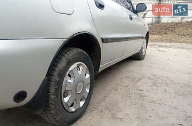 Седан Daewoo Lanos 2004 в 