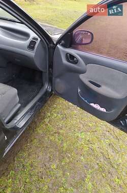 Седан Daewoo Lanos 2006 в Білогір'ї