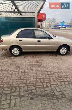 Седан Daewoo Lanos 2008 в 