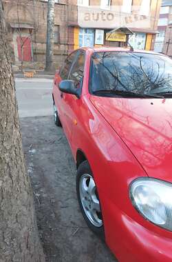 Седан Daewoo Lanos 2008 в Ромнах