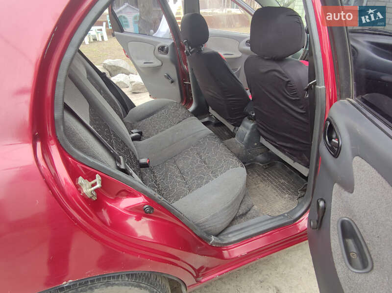 Седан Daewoo Lanos 2007 в Новомосковске