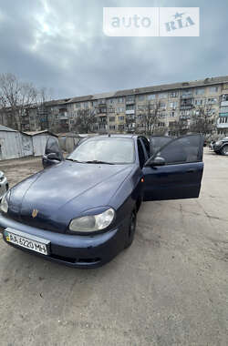 Седан Daewoo Lanos 2006 в Києві