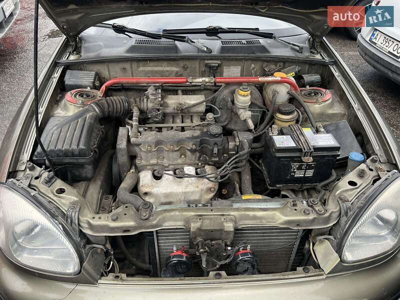 Седан Daewoo Lanos 2004 в Киеве