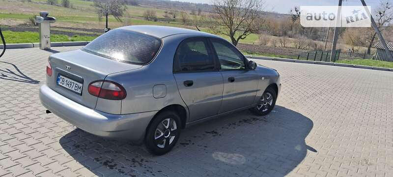 Седан Daewoo Lanos 2008 в Шумске