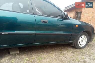 Седан Daewoo Lanos 2004 в Полтаві