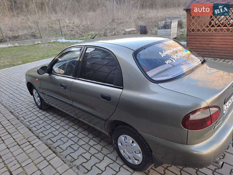 Седан Daewoo Lanos 2004 в Заліщиках
