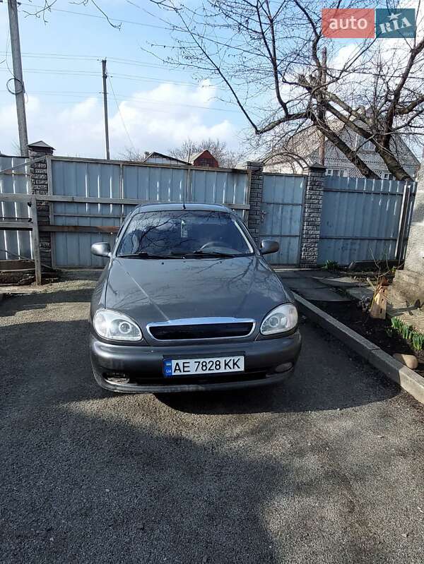 Daewoo Lanos 2012