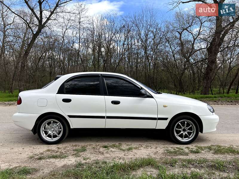 Седан Daewoo Lanos 2005 в Запорожье