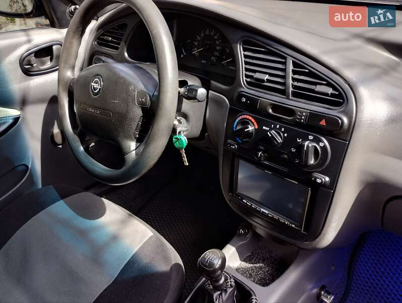 Седан Daewoo Lanos 2005 в Запорожье