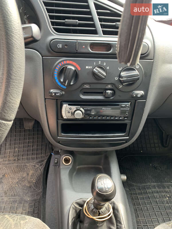 Седан Daewoo Lanos 2007 в Черкасах