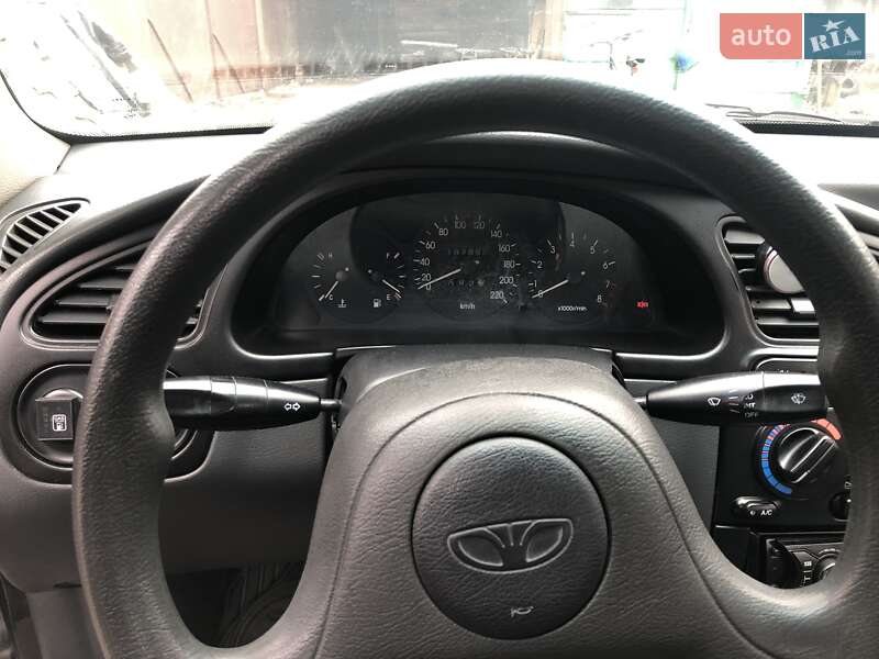 Седан Daewoo Lanos 2008 в Путивлі