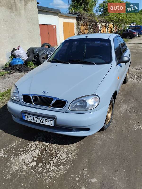 Седан Daewoo Lanos 2006 в Стрые