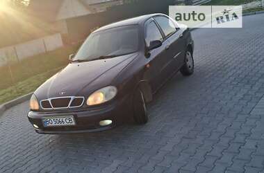 Седан Daewoo Lanos 2006 в Шумске