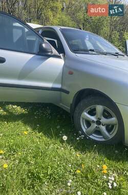 Седан Daewoo Lanos 2003 в Рудки