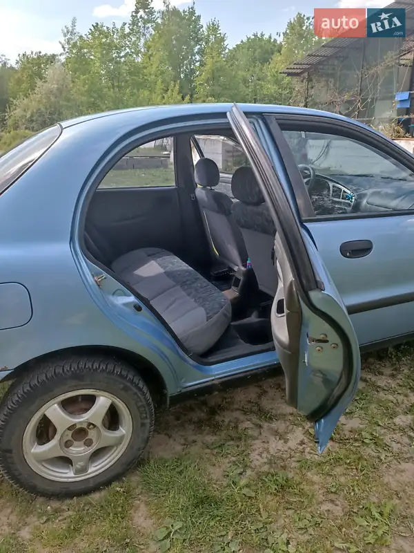 Седан Daewoo Lanos 2003 в 