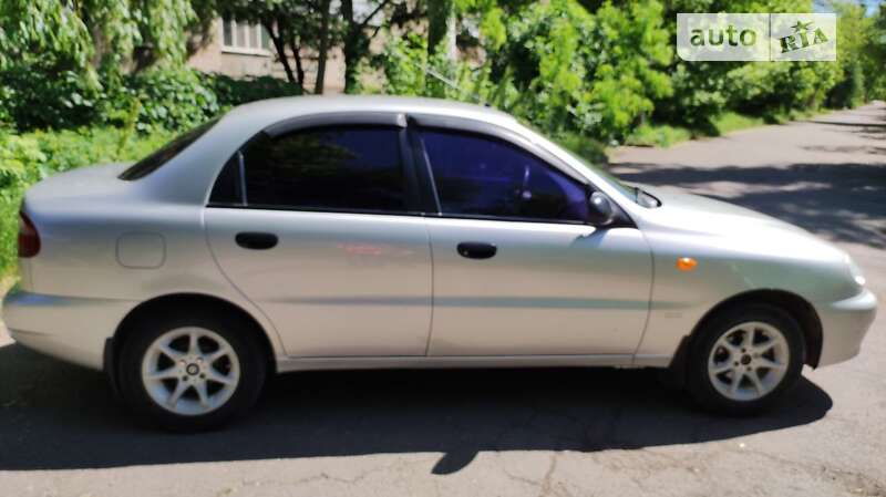 Седан Daewoo Lanos 2006 в Кривом Роге