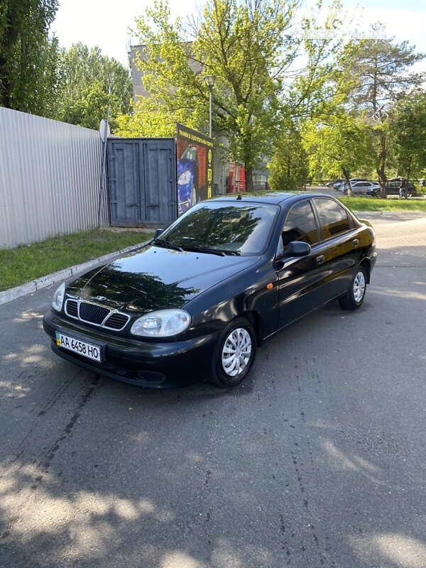 Седан Daewoo Lanos 2008 в Києві