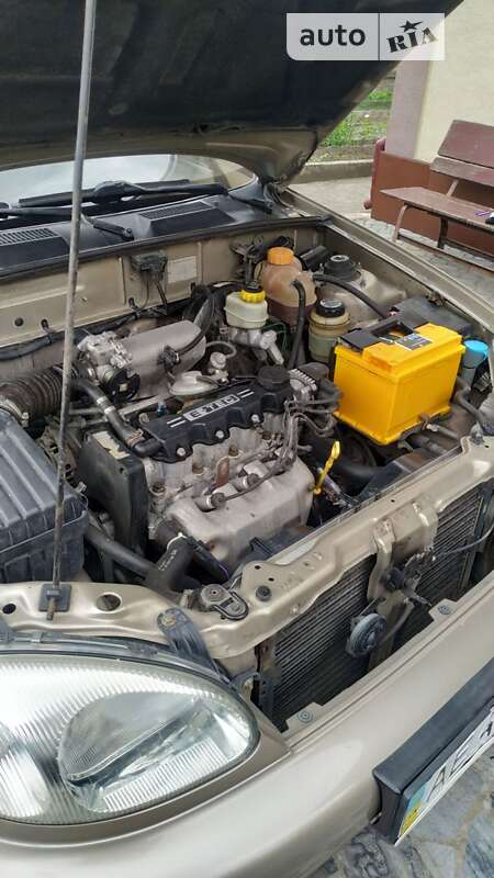 Седан Daewoo Lanos 2008 в Днепре