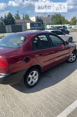 Седан Daewoo Lanos 1998 в Києві