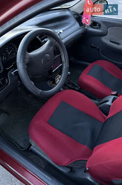 Седан Daewoo Lanos 2004 в Полонном