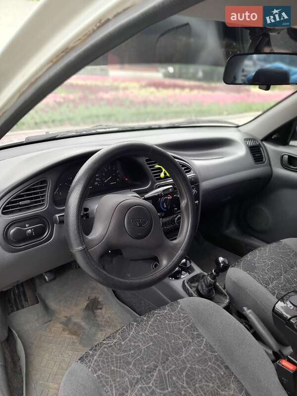 Седан Daewoo Lanos 2005 в Днепре