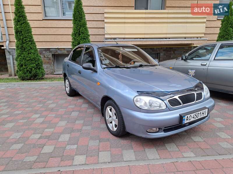 Седан Daewoo Lanos 2008 в 