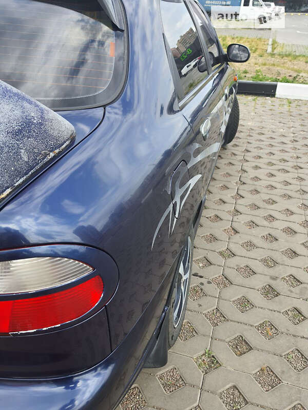 Седан Daewoo Lanos 2005 в Киеве
