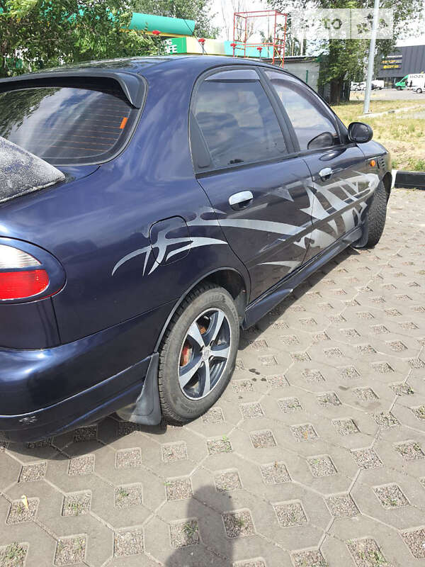Седан Daewoo Lanos 2005 в Киеве