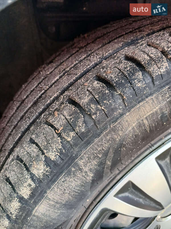 Седан Daewoo Lanos 2003 в Львове
