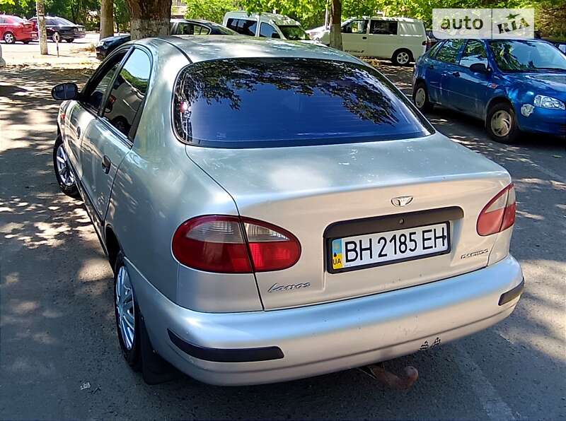 Седан Daewoo Lanos 2003 в Одессе