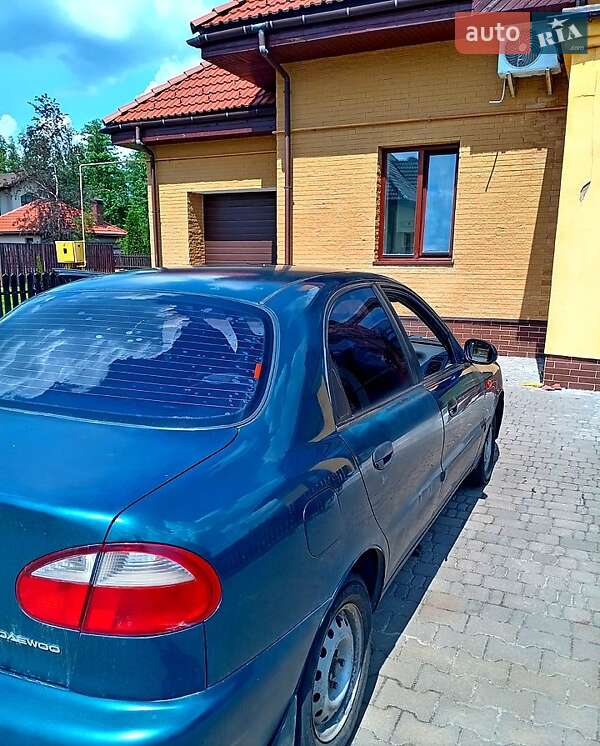Седан Daewoo Lanos 2005 в Киеве