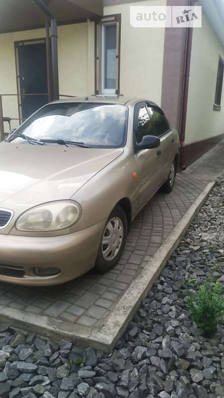 Седан Daewoo Lanos 2008 в Дніпрі