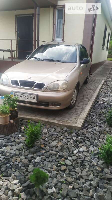 Седан Daewoo Lanos 2008 в Дніпрі