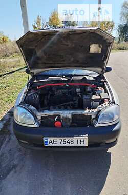 Седан Daewoo Lanos 1998 в Дніпрі