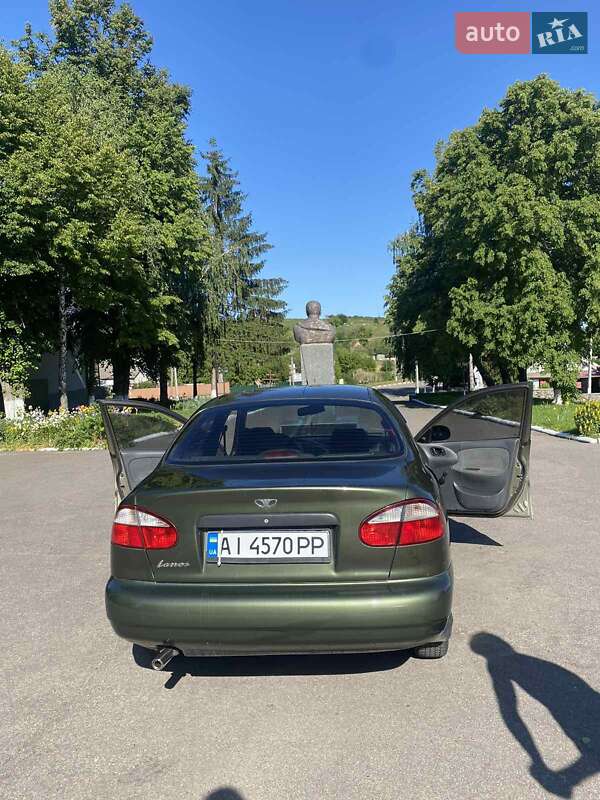 Седан Daewoo Lanos 2005 в Богуславе