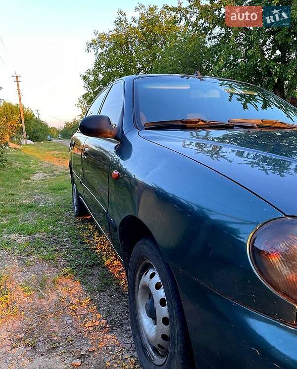 Седан Daewoo Lanos 2003 в Харькове