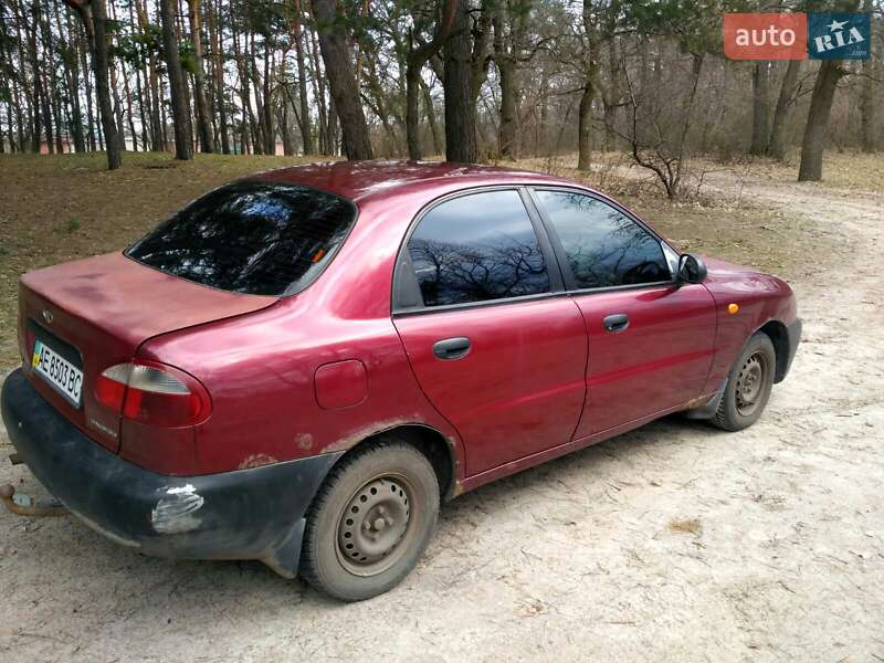 Седан Daewoo Lanos 1998 в Днепре
