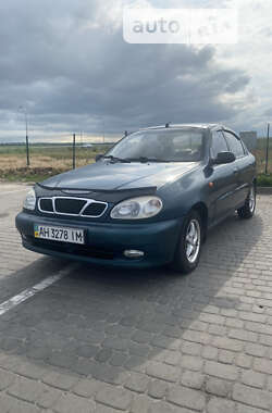 Седан Daewoo Lanos 2003 в Дніпрі