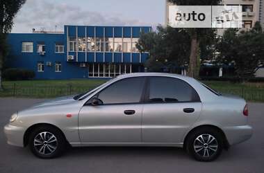 Седан Daewoo Lanos 2004 в Киеве