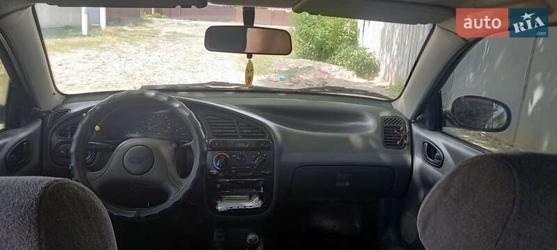 Седан Daewoo Lanos 2006 в Измаиле